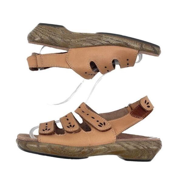 Klogs Womens Strappy Sandals Leather Low Heels Wedge Brown Size 7M - Picture 1 of 13